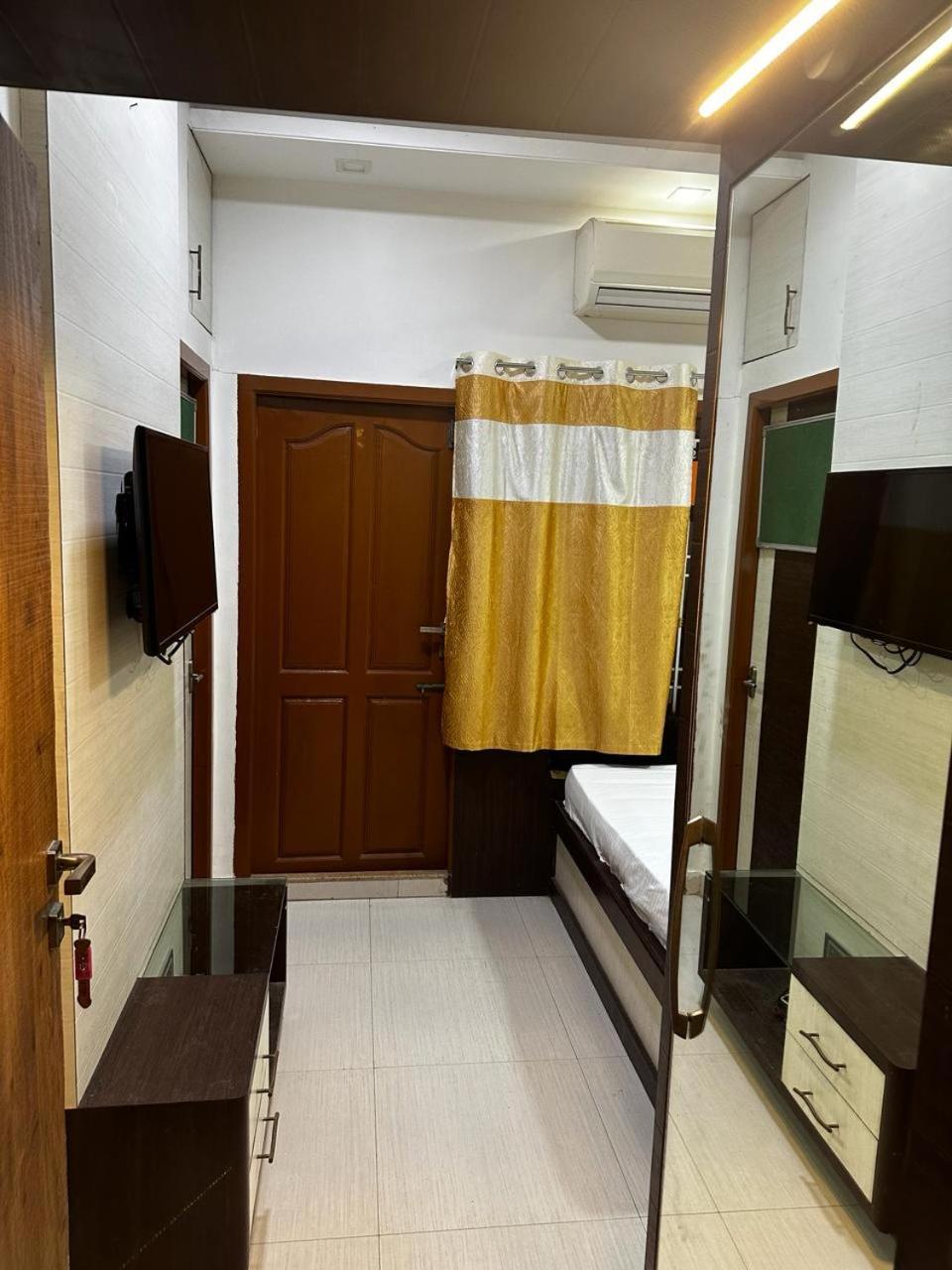 Temple View Home Stay Tiruvannāmalai エクステリア 写真