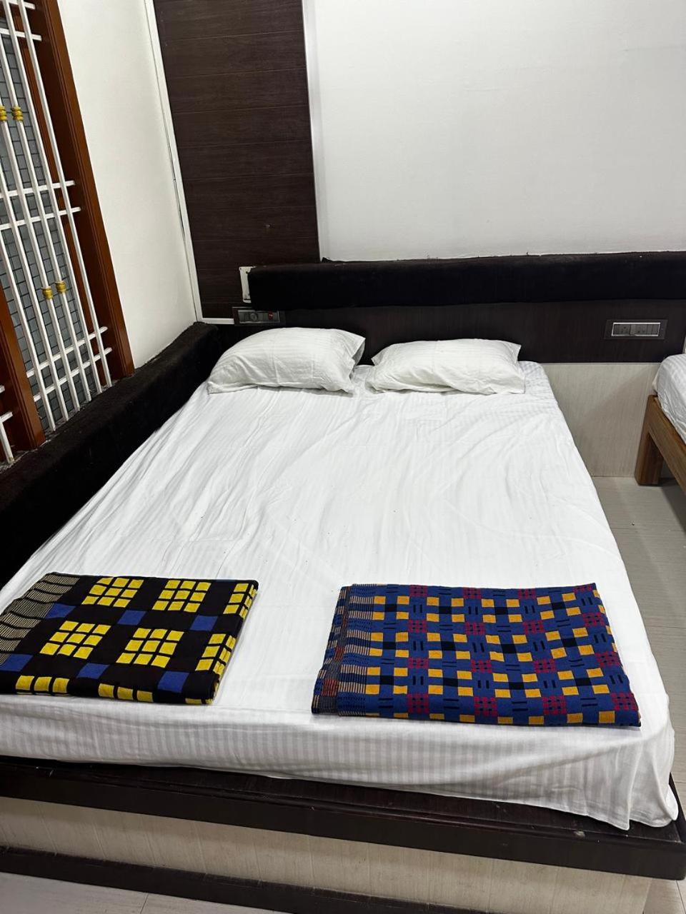 Temple View Home Stay Tiruvannāmalai エクステリア 写真